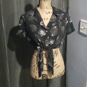 💄3 for $10 Jurassic World Tied Crop top